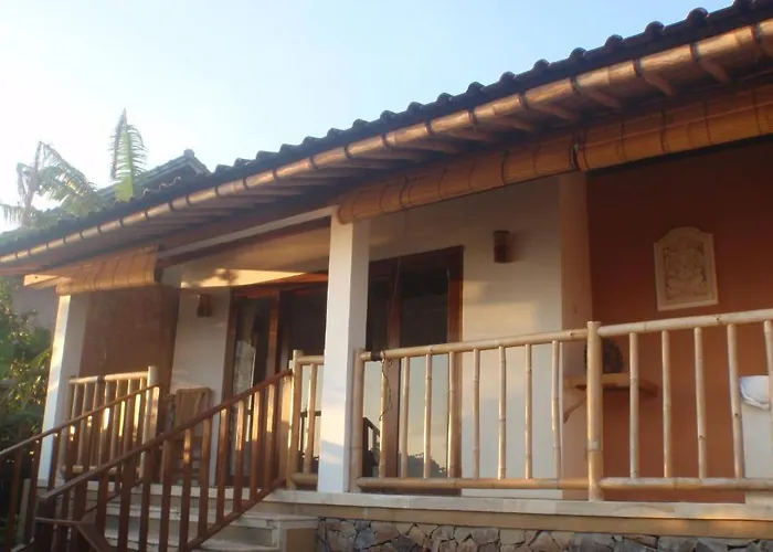 Bedulu Amed 3* バリ島